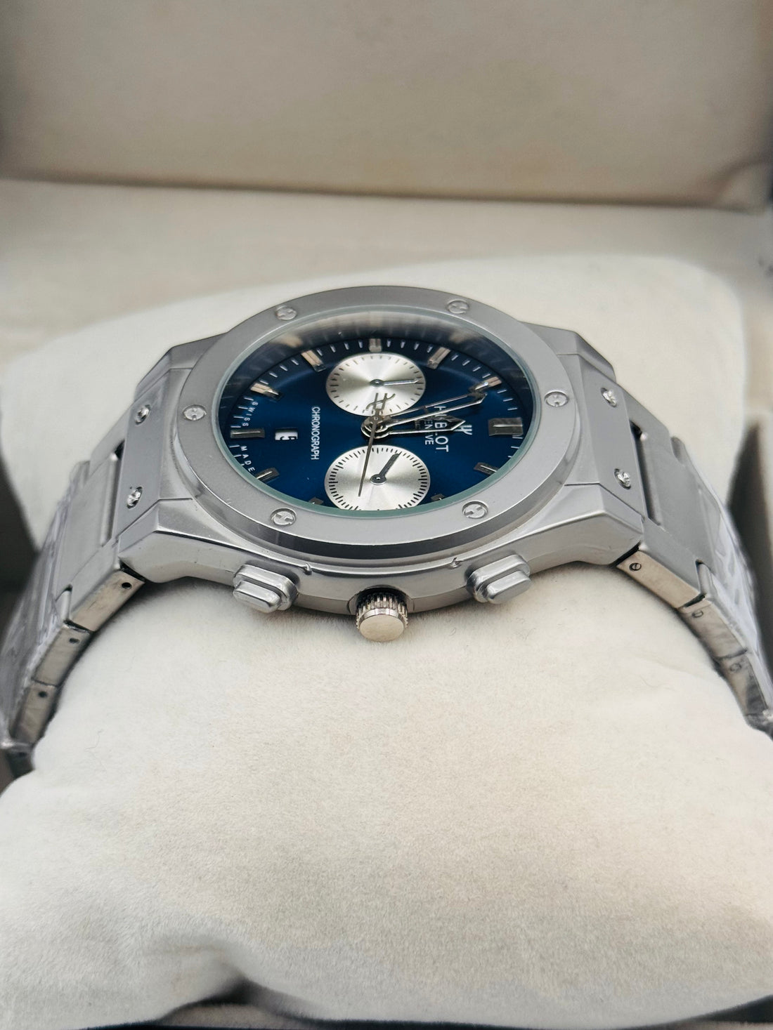 Hablout heavy weight watch for mens