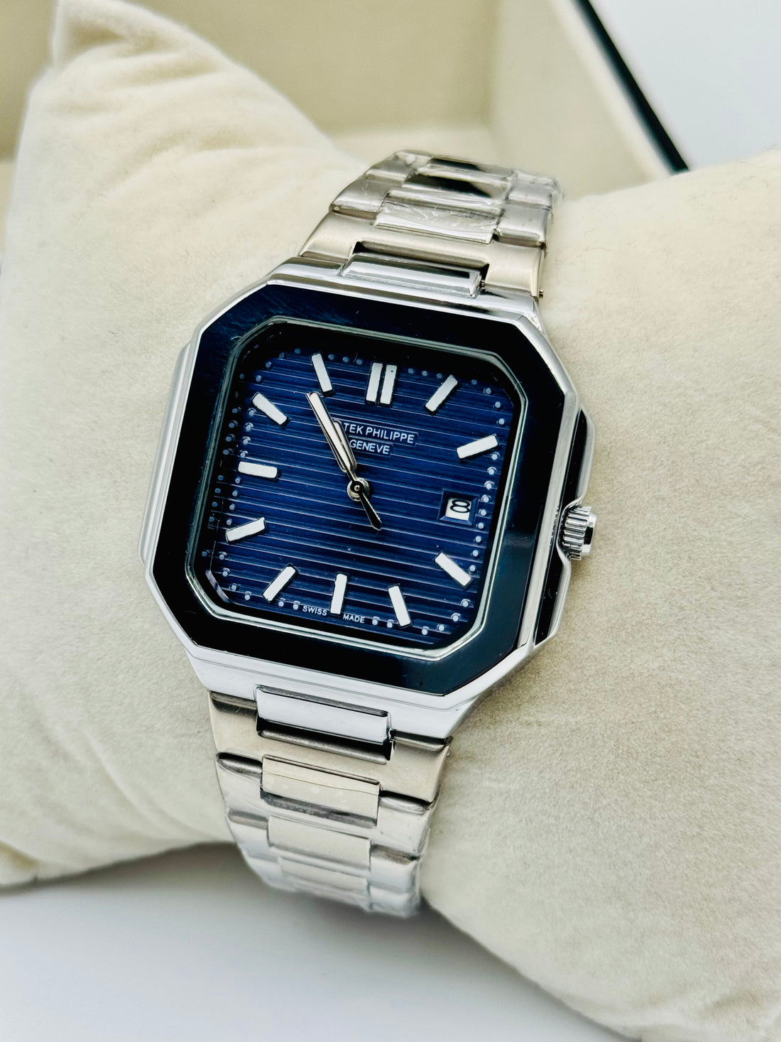 Patek Phillippe Geneve Mens Watch